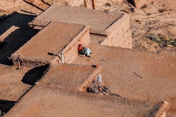 Agafay Desert: Three Valley Guided Tour From Marrakech - Accessibility and Participation