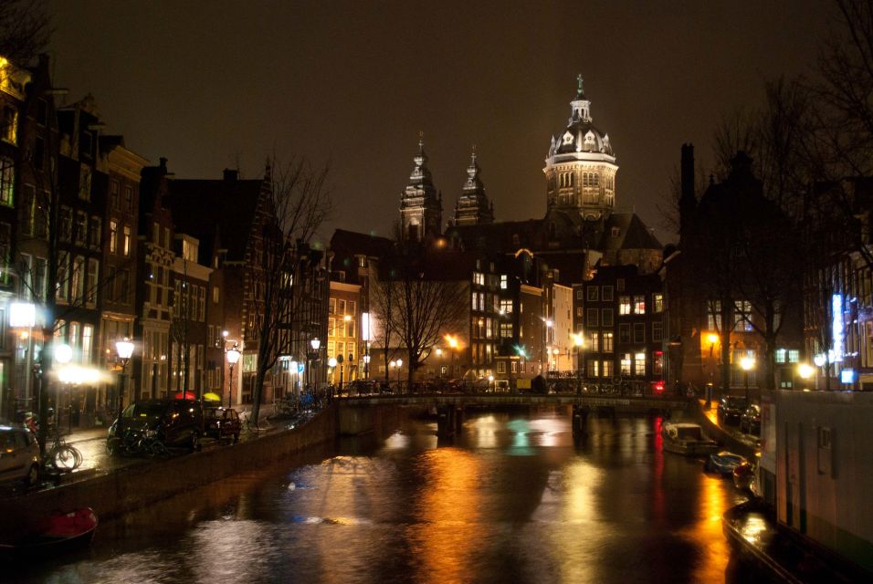 Amsterdam Red Light District and Old Town Walking Tour - Meeting Point