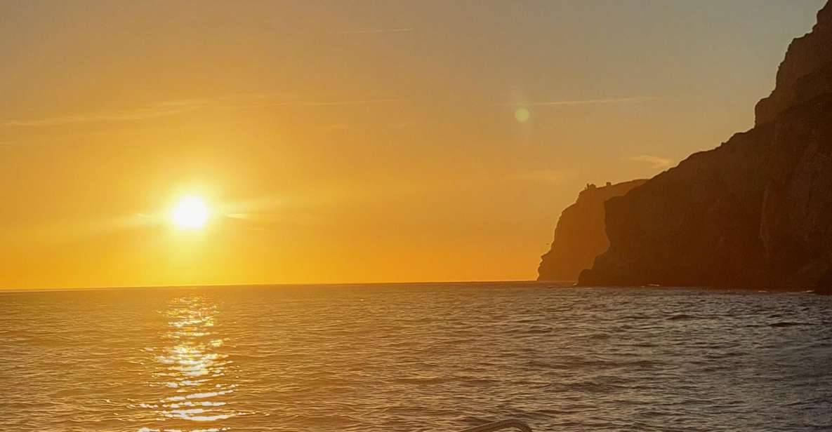 Arrábida Natural Park: Sunset Boat Trip With Regional Drink. - Sunset Moment