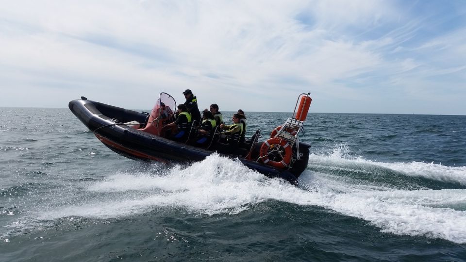 Brighton: Powerboat Ride - Included in the Experience