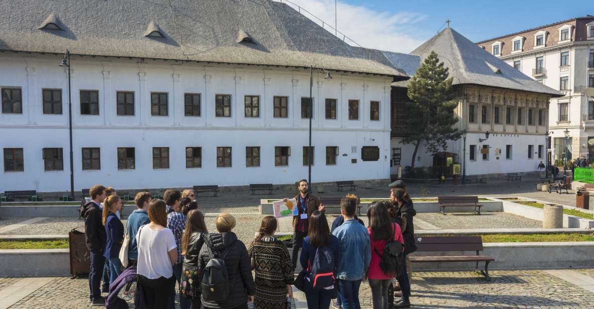 Bucharest: Calea Victoriei and Old Town Highlights Tour - Tour Experience