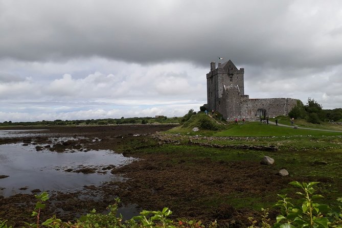 Cliffs of Moher and Galway in Italian - Taking in Italian-Guided Experiences