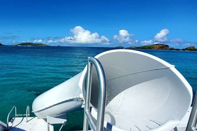 Culebra Beach Day Tour by Catamaran From Fajardo - Group Size and Seating