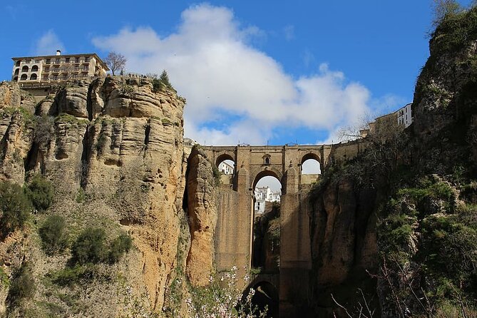 Day Trip to Zahara, Setenil and Ronda From Seville - Setenil: Cliff Dwellings