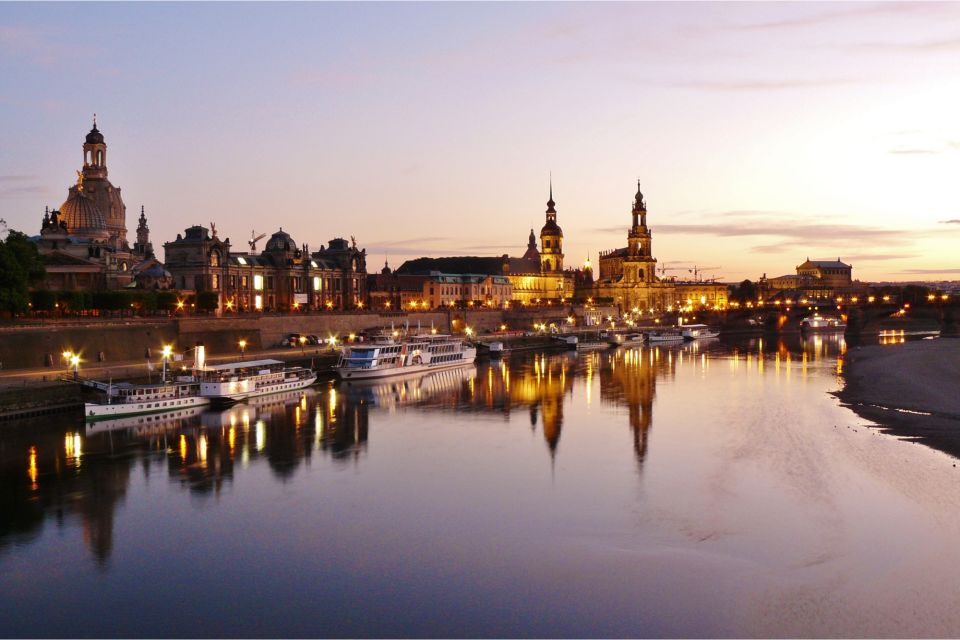 Dresden: First Discovery Walk and Reading Walking Tour - Starting Point and Attractions