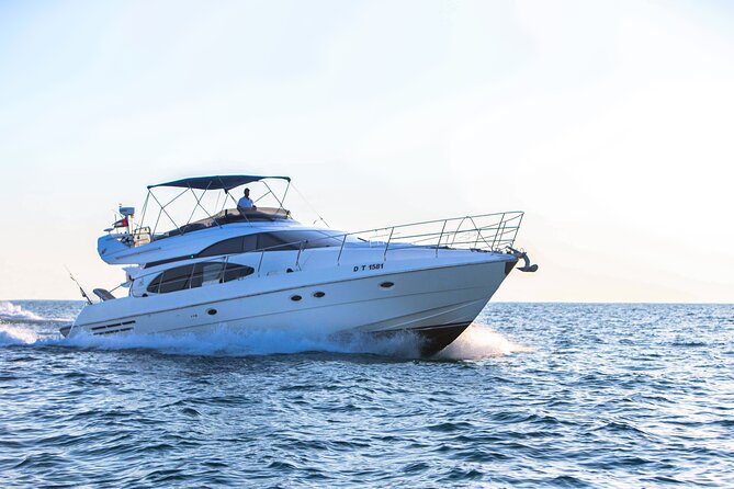 Dubai Yacht Rental - Book 58 Ft Private Yacht up to 28 Persons - Meeting Point and Directions