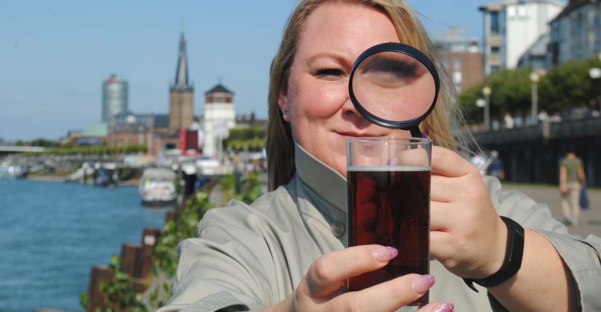 Düsseldorf: Old Town Interactive Crime Tour With Actor - Solve Creative Puzzles