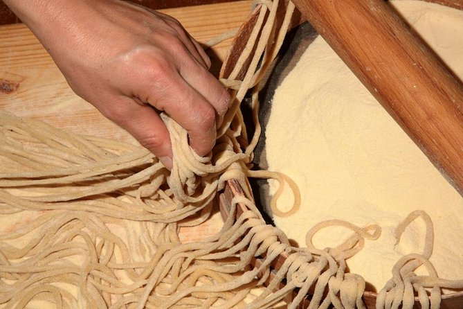 Fresh Pasta in Valdichiana Senese - Meeting and End Points