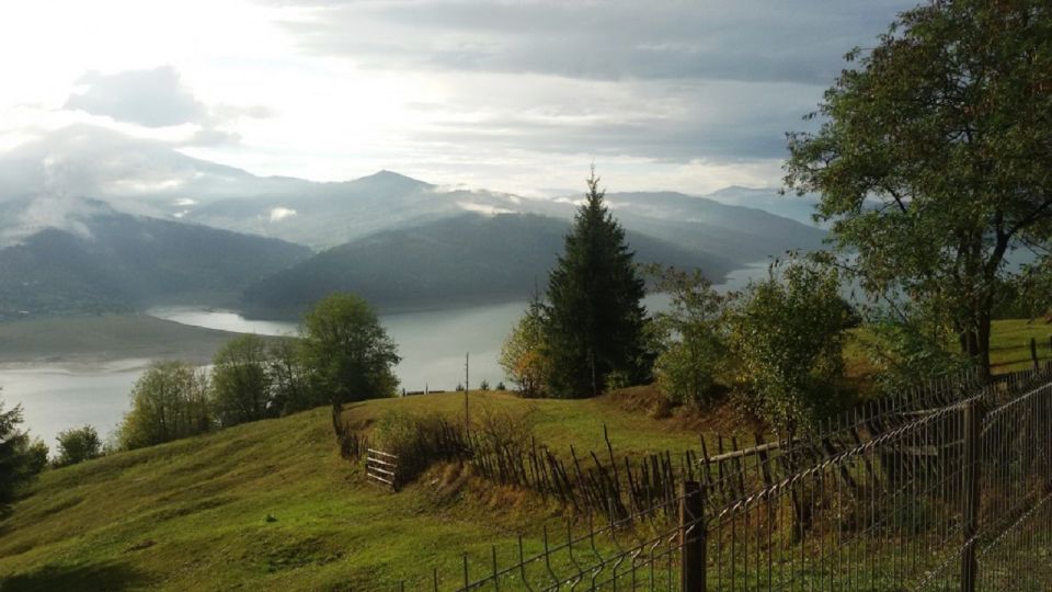 From Bacău: Discover The Dream Landscapes of Eastern Romania - Marveling at Lake Bicaz