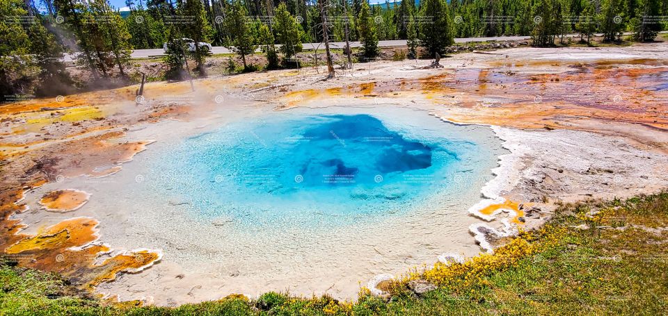 From Bozeman: Exclusive Yellowstone Tour (2 Days 1 Night) - Day 1 Itinerary