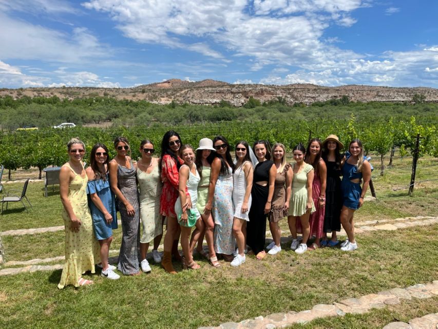 From Scottsdale: Verde Valley Winery Tour With Picnic - Visiting the Wineries