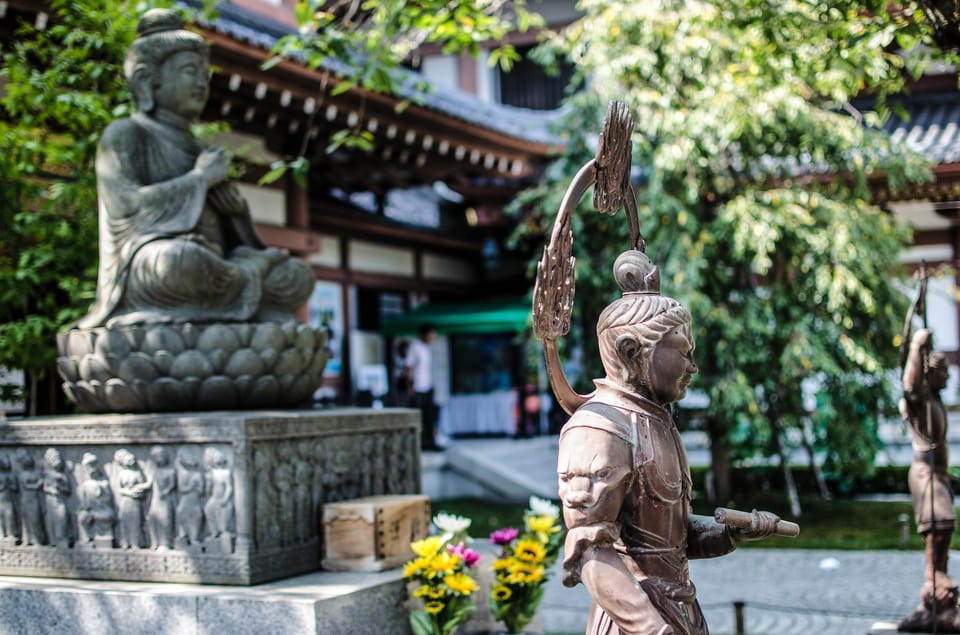 From Tokyo: Kamakura, Enoshima Private Day Tour - Zeniarai Benzaiten Shrine