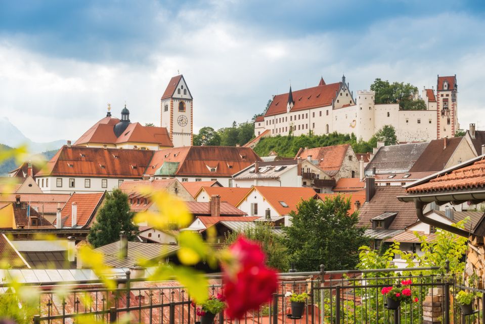 Füssen: Old Town Guided Walking Tour in German - Landmarks to Explore