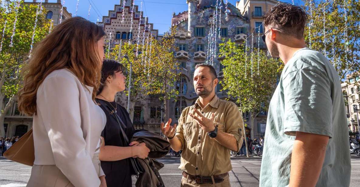 Gaudí Private Tour: Must-See Sites & Hidden Modernism Gems - Tour Experience