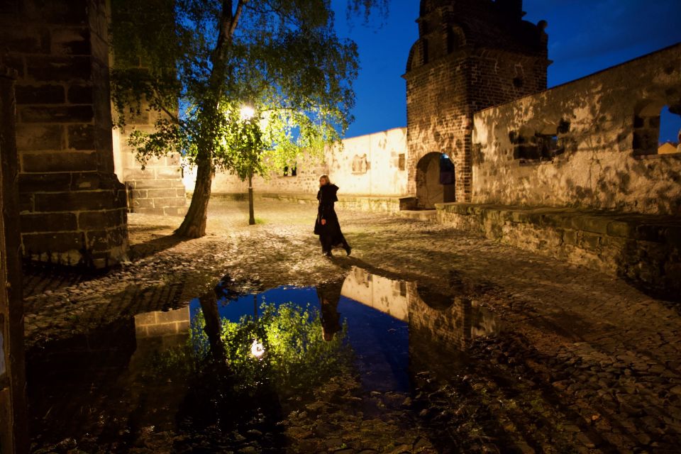 Görlitz: Ghosts and Spooky Historical Night Walking Tour - Tour Inclusions and Exclusions