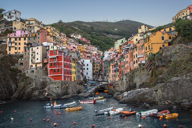 Guided Day Tour on Private Boat to Cinque Terre Private Boat - Cancellation Policy