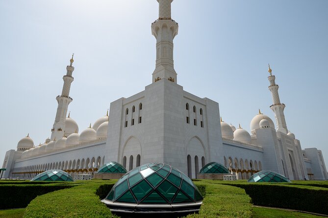 Guided Sheikh Zayed Mosque Half Day Tour in Abu Dhabi - Dress Code