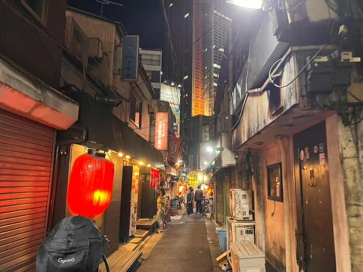 Guided Tour of Izakaya With Food and Drinks - Experience Highlights