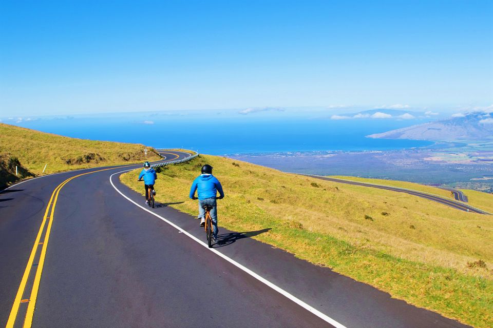 Haleakala Guided Bike Tour With Bike Maui (Daytime) - Biking Down Switchbacks