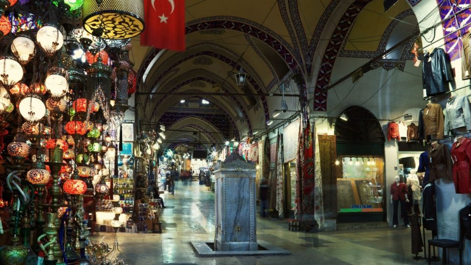 Istanbul: Basilica Cistern Skip-the-line Entry & Guided Tour - Guided Tour of Basilica Cistern