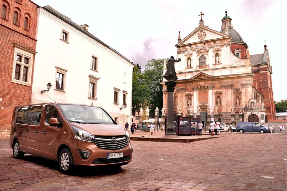 Krakow: Private Transfer Between the City & the Airport - Pickup and Transportation