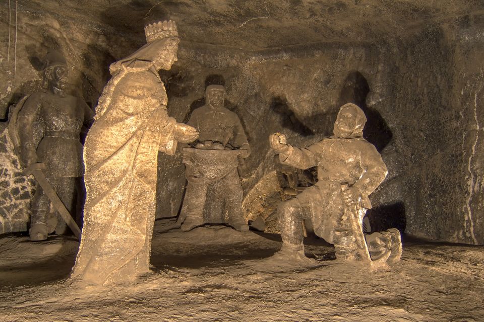 Kraków: Wieliczka Salt Mine Guided Tour With Hotel Pickup - Itinerary and Transportation