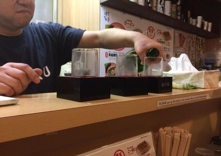 Kyoto: Casual Pontocho Evening Food Tour - Food and Drink Stops