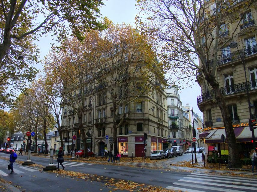 Lifestyle Tour of Saint-Germain-des-Prés - Discovering Gourmet Delights