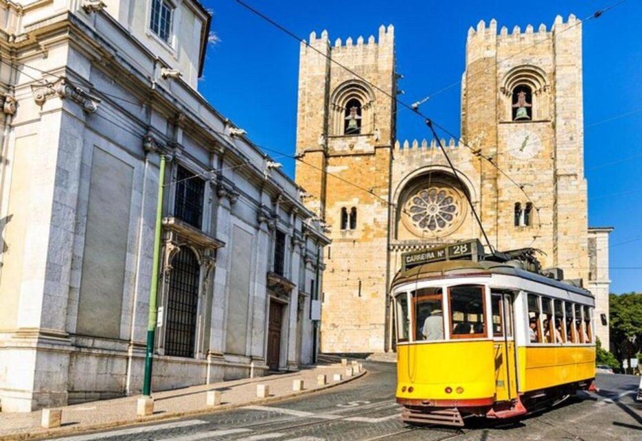 Lisbon: Old Town Sightseeing Tuk-Tuk Tour - Lisbon Cathedral and Mouraria