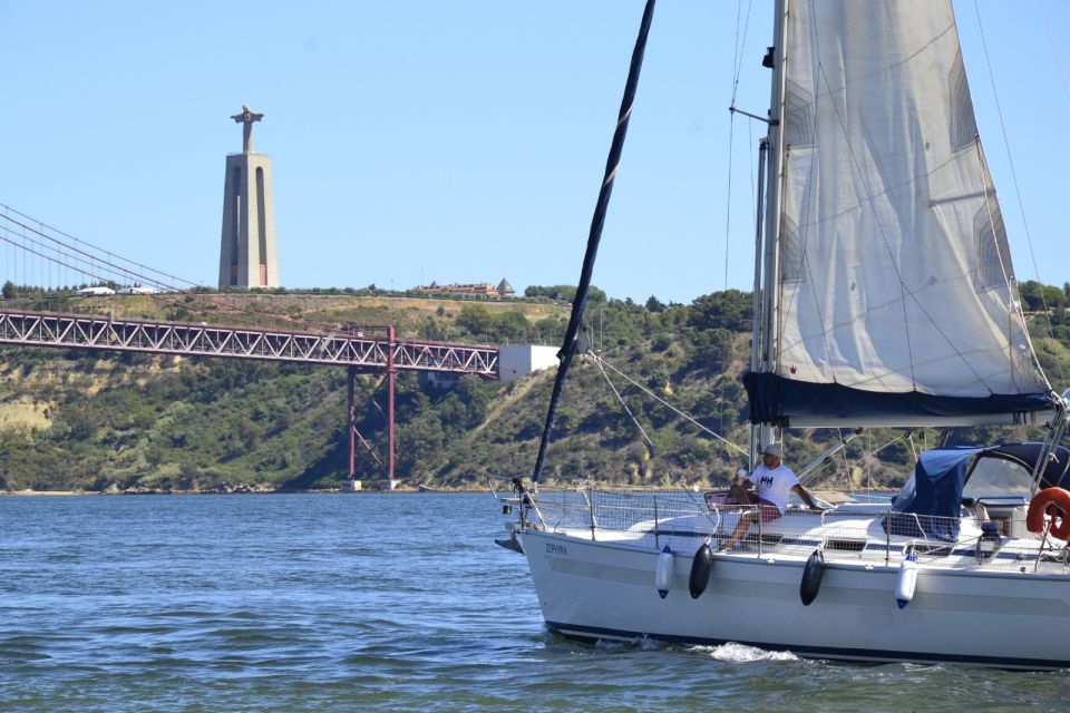 Lisbon: Private Sailboat Tour on Tagus River - Highlights of the Tour