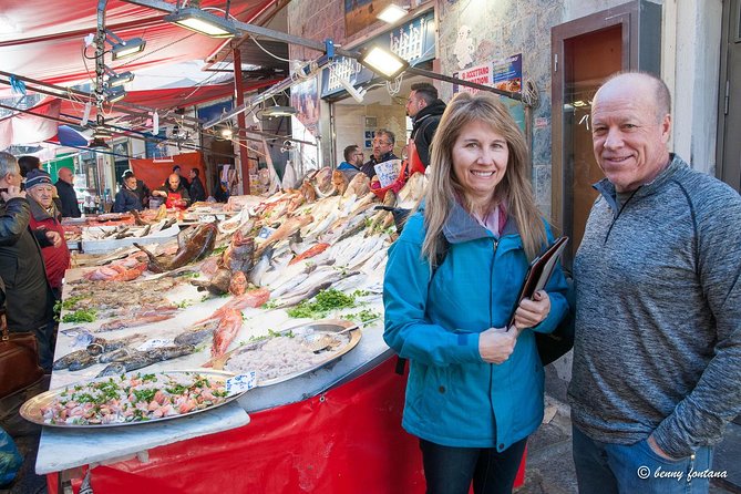 Market Tour, Traditional Cooking and Limoncello Class - Prepare and Sample Dishes