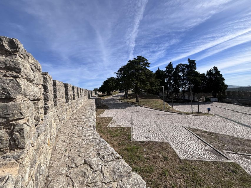 Medieval Tour in Sesimbra - Experience Highlights