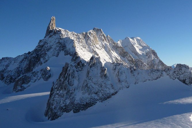 Mont Blanc Skyway Experience - Journey From Courmayeur to Punta Helbronner