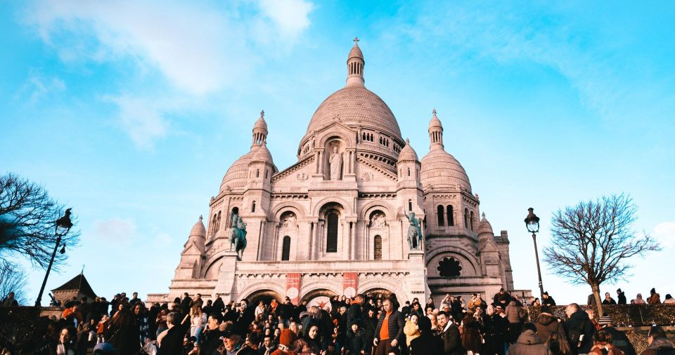 MONTMARTRE WALKING TOUR: FROM MOULIN ROUGE TO SACRED HEART - Picturesque Streets and Inspiration