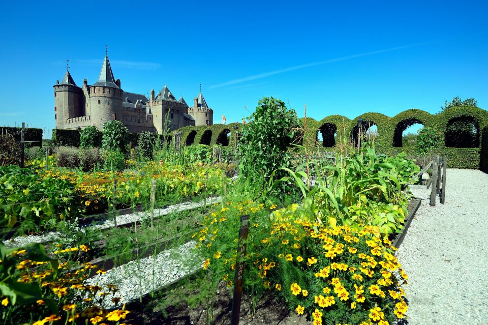 Muiden: Entry Ticket to Muiderslot Castle - Visitor Experience and Amenities