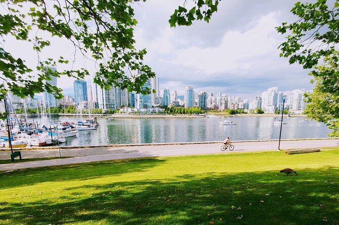 Must See Vancouver Walking Tour - Experiencing Gastowns Historic Streets