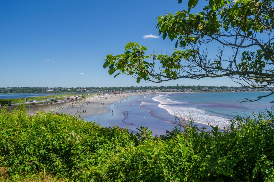 Newport: Cliff Walk Self-Guided Walking Tour - Eastons Beach Start Point