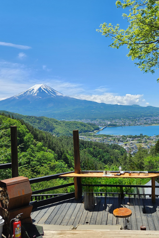 One Day Mount Fuji Private Tour With English Speaking Driver - Kawaguchi Lake