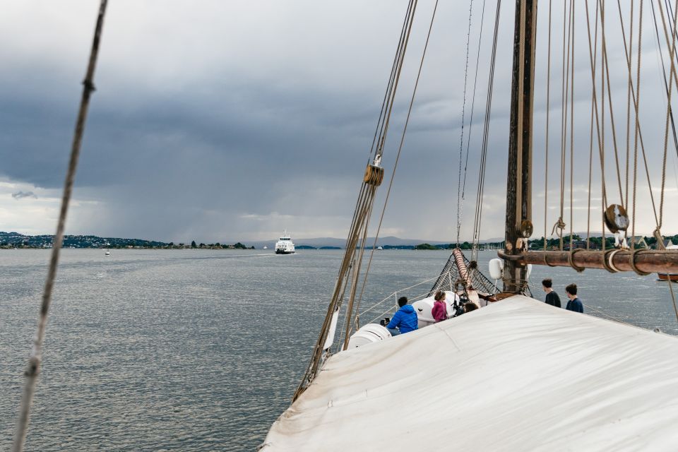 Oslo: Fjord Evening Cruise With Shrimp Buffet - Meeting Location