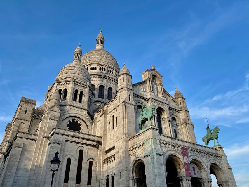 Paris: Secret Montmartre Smartphone Audio Walking Tour - Immerse in Movie Locations