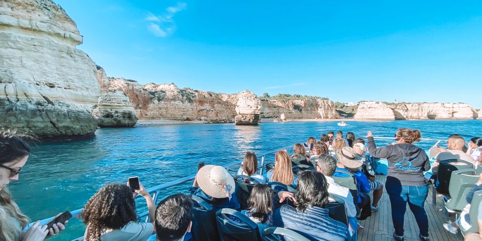 Portimão: Benagil Caves & Dolphins Watching With Biologist - Included in the Cruise