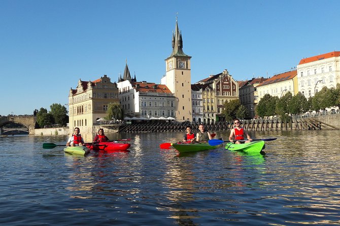 Prague Kayak Tour in City Center - 2 Hours - Accessibility and Health Requirements