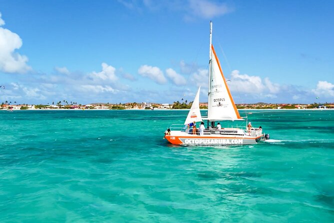 Premium Catamaran Afternoon Sail: Snorkeling and Lunch - Lunch and Drinks