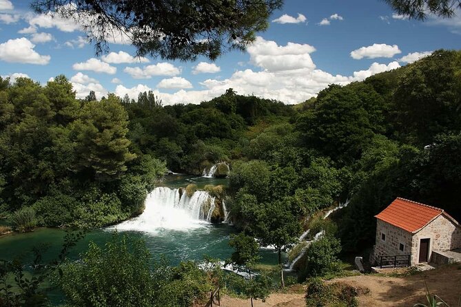 Private Day Tour to Krka, Primosten & Trogir With Mercedes Benz Vehicle - Picturesque Primosten Lunch