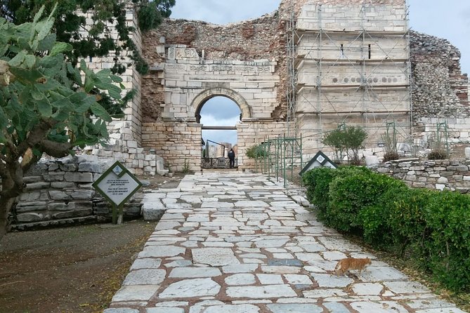 PRIVATE Ephesus Guide and Driver Tour From Kusadası Port - Pickup Information