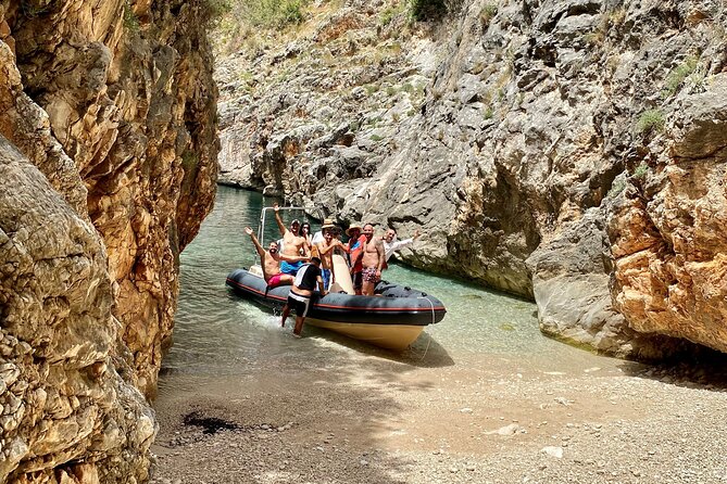 Private Speedboat For The Grand Tour Of National Park & Grama Bay - Additional Information