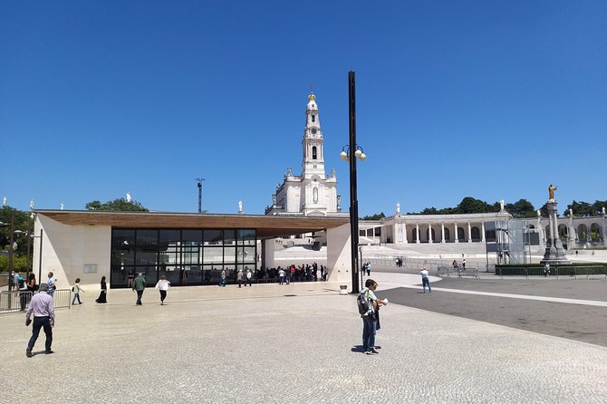 Private Tour to Fatima Sanctuary and the Little Shepherds Houses - Homes of the Little Shepherds