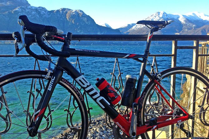 Road Bike Tour in Lake Como & Bellagio - Meeting and Pickup