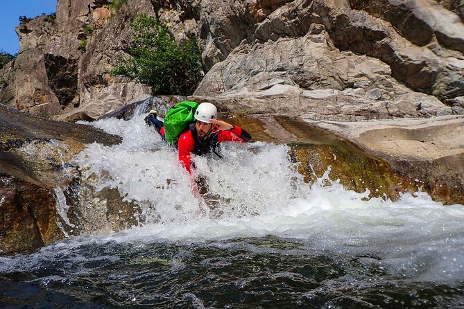 Rolling-Stone, 1/2 D Canyoning in Ardèche, Go on an Adventure! - Meeting and End Point