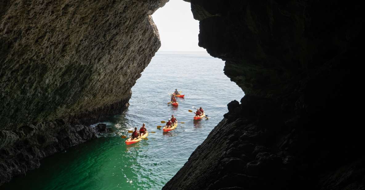 Sesimbra: Arrábida Natural Park Kayak Tour - Kayaking in Arrábida Natural Park